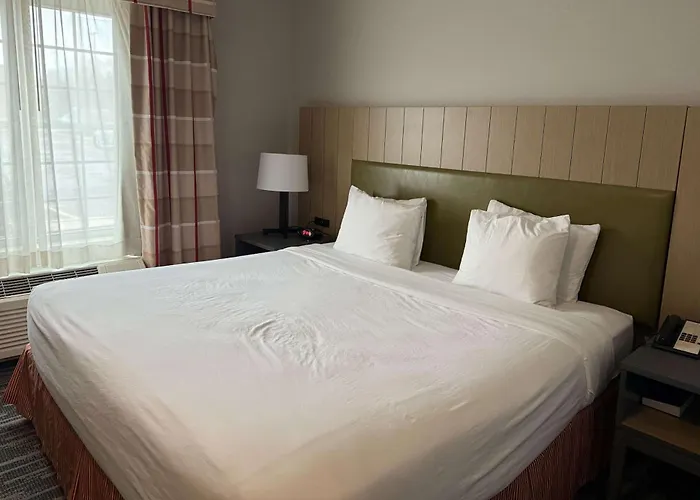 Country & By Radisson, Elgin, Il Hotel 3*