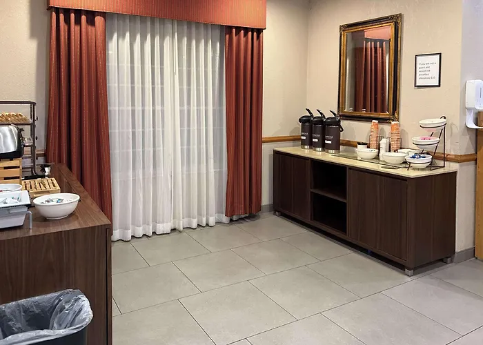 Country & By Radisson, Elgin, Il Hotel Elgin